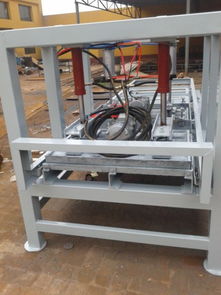 鐵皮電動壓邊機(jī) 高效加工與清苑縣鑫業(yè)模具加工廠的高清實(shí)拍解析